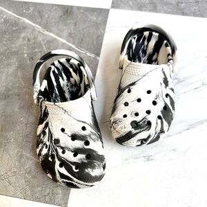 CROCS tie dye toddler Clogs